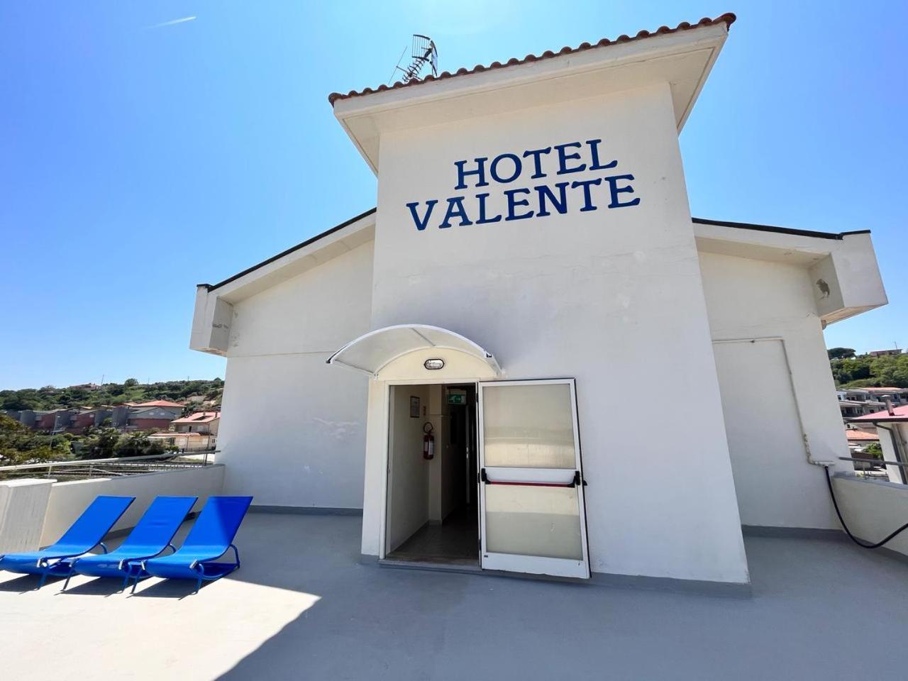 Hotel Valente Ortona Bagian luar foto